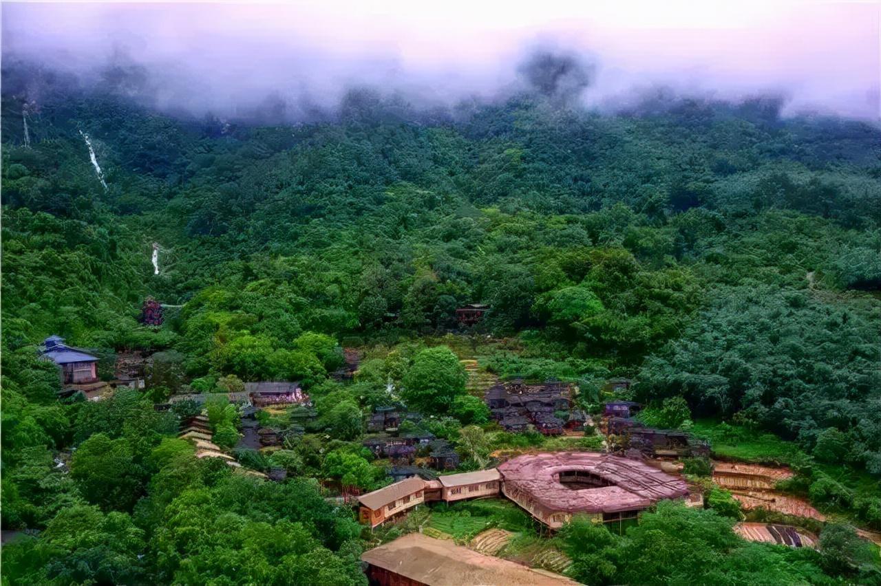 广东省英德市石牯塘，自然美景与文化底蕴的交融之地